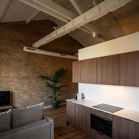 Azcarraga Apartament *