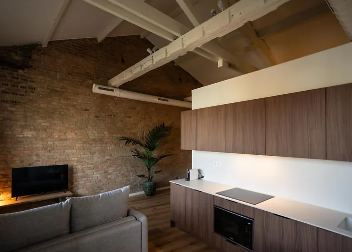 Azcárraga Apartman *